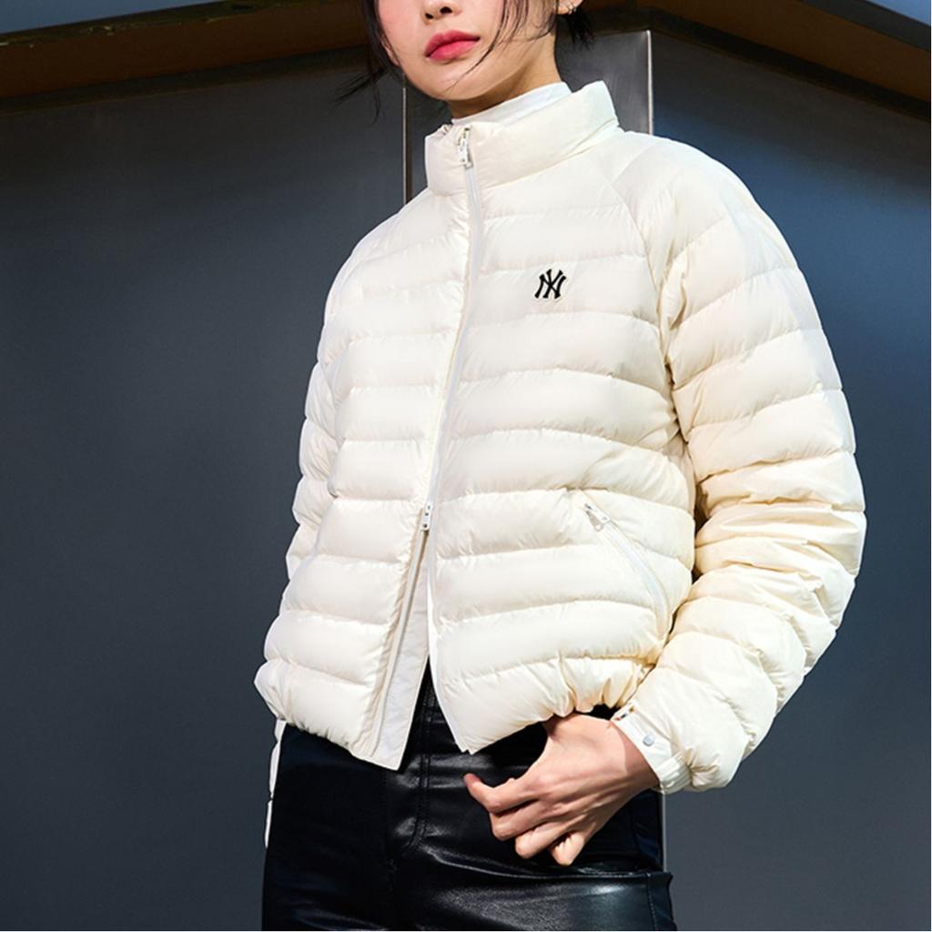 New MLB New York Yankees Down Jackets Women's Ecru 3FDJB0336-50CRD