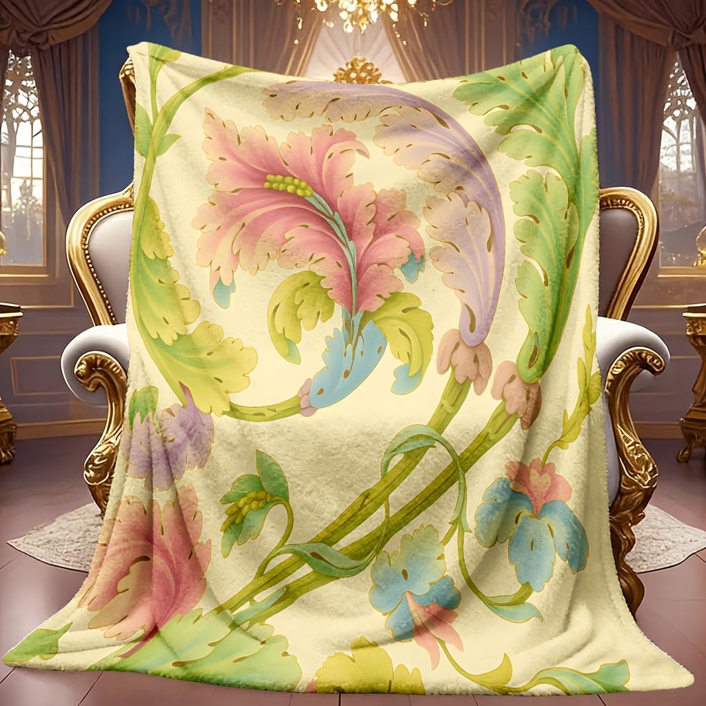 Soft Fleece Blanket with a Floral Design, Featuring High-Definition Digital Printing. This Cooling Blanket Is Suitable for All Seasons And Makes a Gre