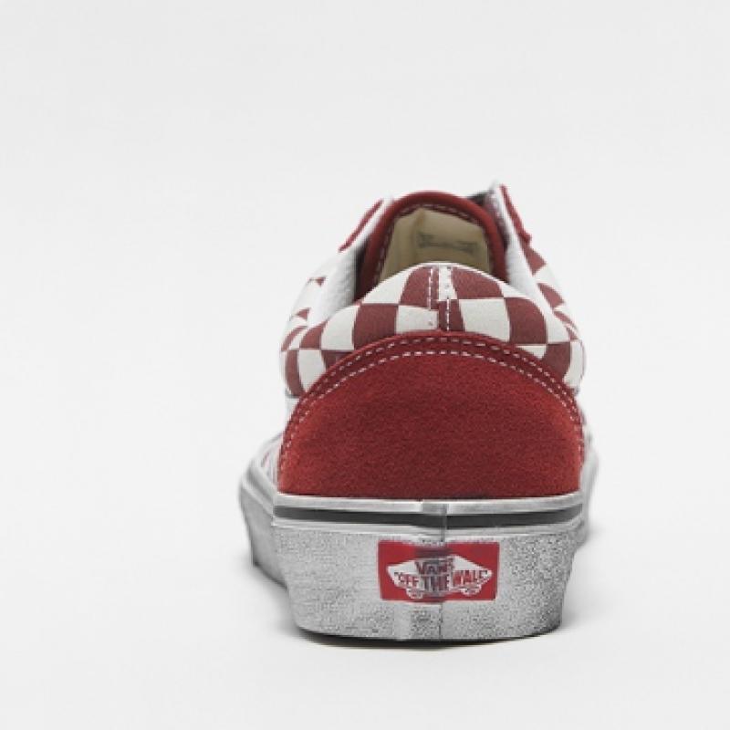 Barnes Old School   Stressed Red White Vn0007nty521