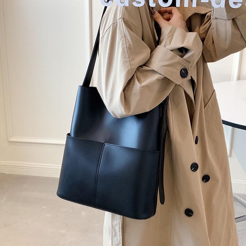 Large Capacity Women's Shoulder & Messenger Bags