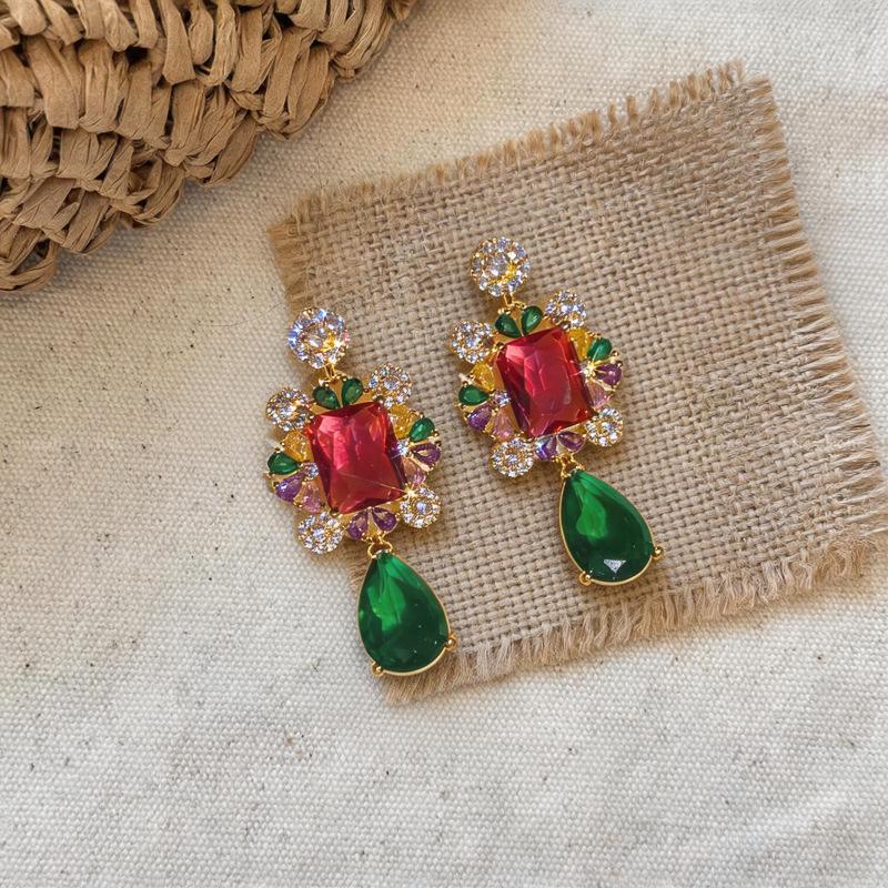 Silver Needle Zircon Square Water Drop Earrings: Retro Luxe Statement for Women