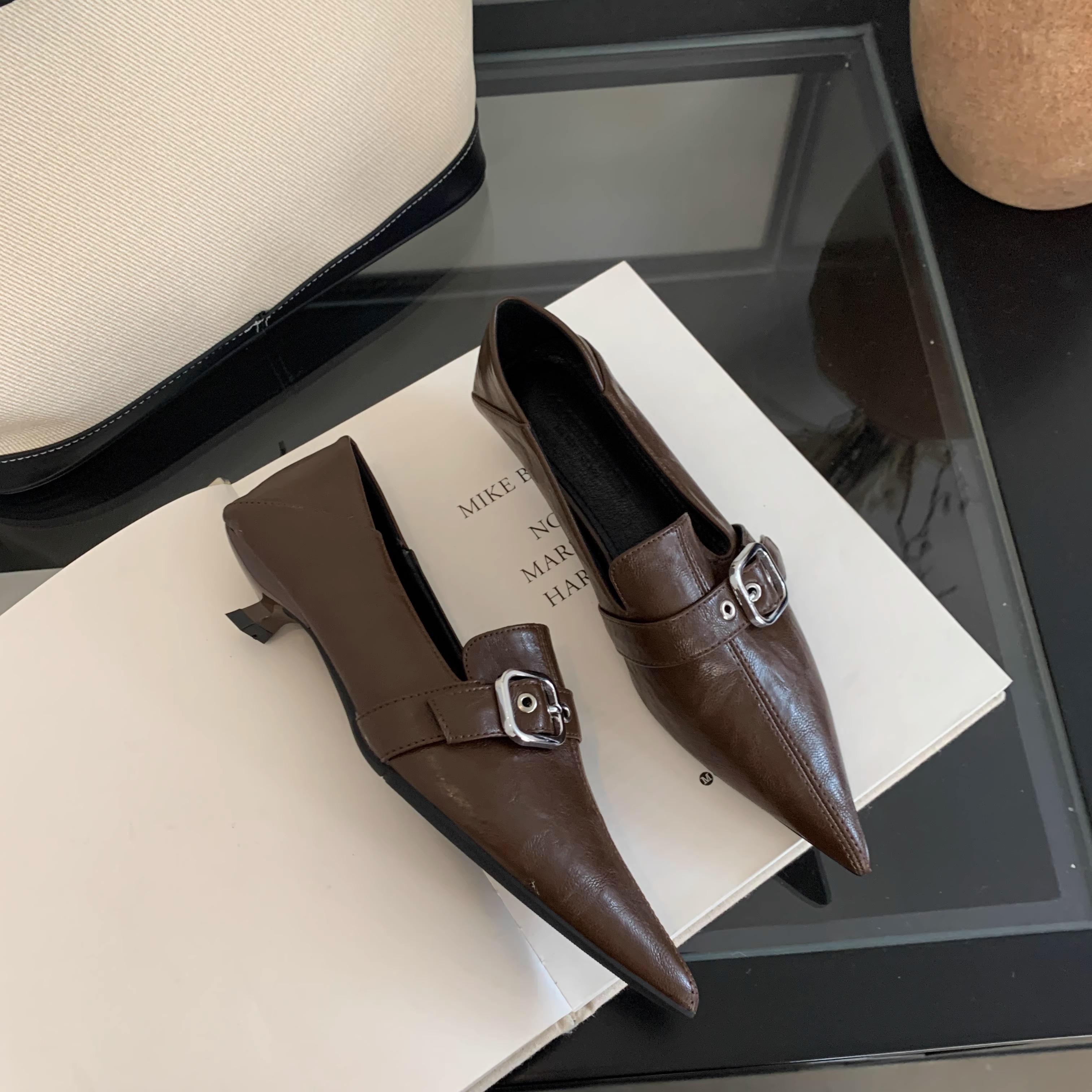 Сексуальные женские туфли с острым носком на шпильках — фото 8