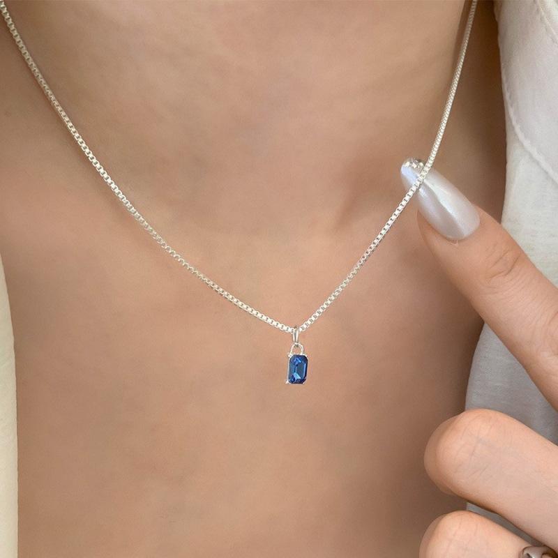 Trendy Geometric Square Zirconia Necklace for Women - High-End Versatile Clavicle Chain