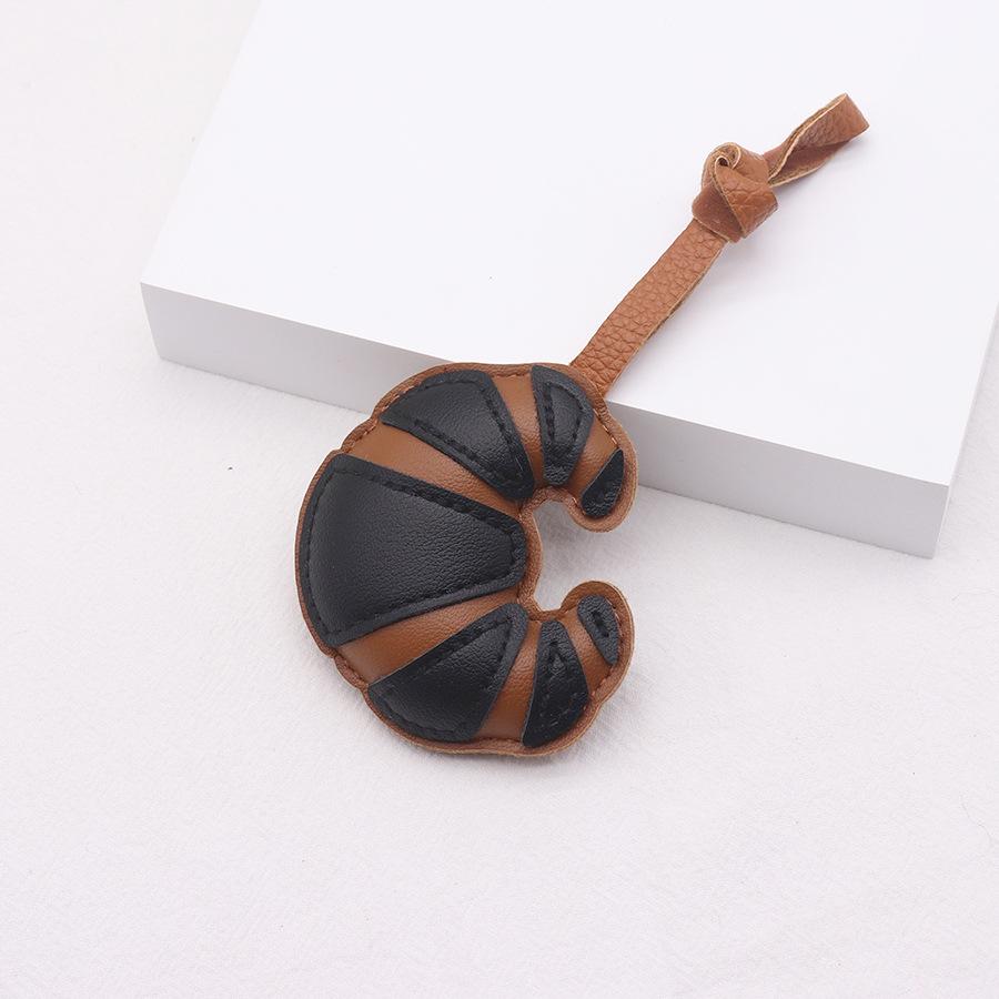 

PU Leather Croissant Keychain Car Keyring Cartoon Hanger Bag Pendant чорний/кавовий