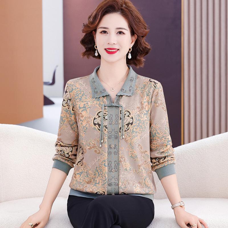 Haut à manches longues en maille automne 2025 pour femmes d'âge mûr et âgées