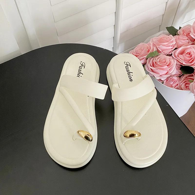 Fashion Women's Summer Platform Flip-flops Non-slip Comfortable Korean Version of Casual Seaside Beach Toe Sandals