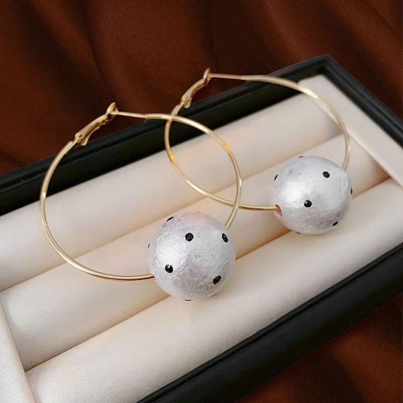 Luxury Large Exaggerated Diamond Hoop Earrings for Women - Cold Style Fashion Jewelry