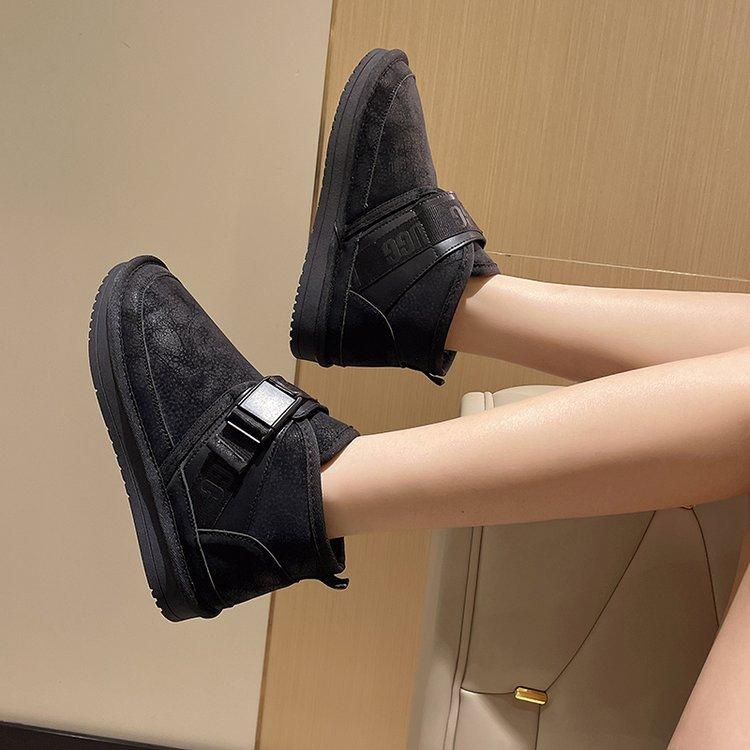 Northeast Snow Boots Men's and Women's 2025 New Winter Velvet Thickened Couple Warm Large Size Cotton Shoes Tooling Short Boots