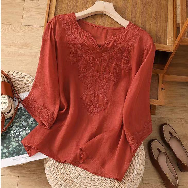 Middle-aged Mother Heavy Industry Embroidered Cotton Shirt for Women In Summer Loose Large Size Belly-covering and Slimming Pullover Cotton Top