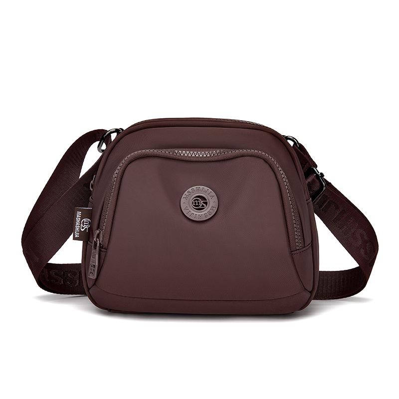 Stylish Crossbody Bag for Women with Adjustable Strap and Multiple Compartments for Daily Use and Travel