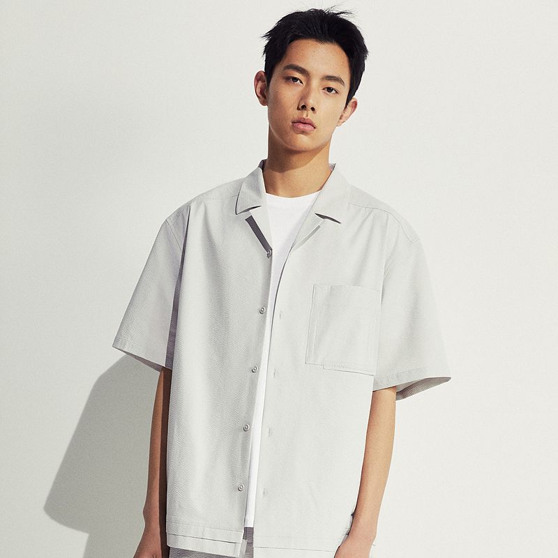 

Мужская рубашка HM с кубинским воротником 2025 Лето Новинка Текстура сирсакера Не мнется Праздничная рубашка 1271780 Gray L