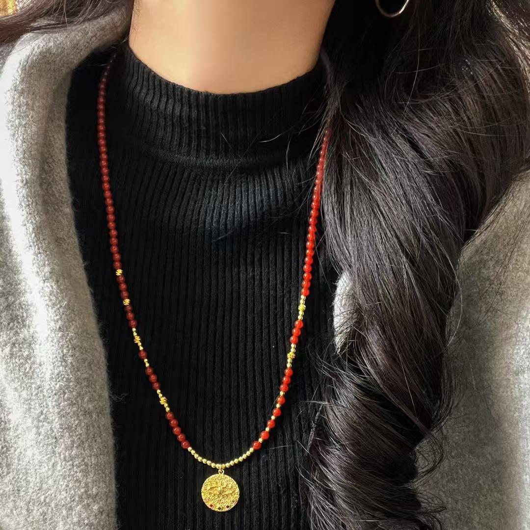 Vintage Vitreous Pigeon Blood Red Natural Chalcedony Agate Collarbone Chain Necklace Sweater Chain Pendant