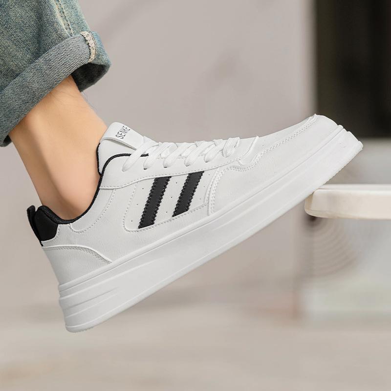 Autumn and Winter New Breathable Youth Student Board Shoes Sports and Leisure