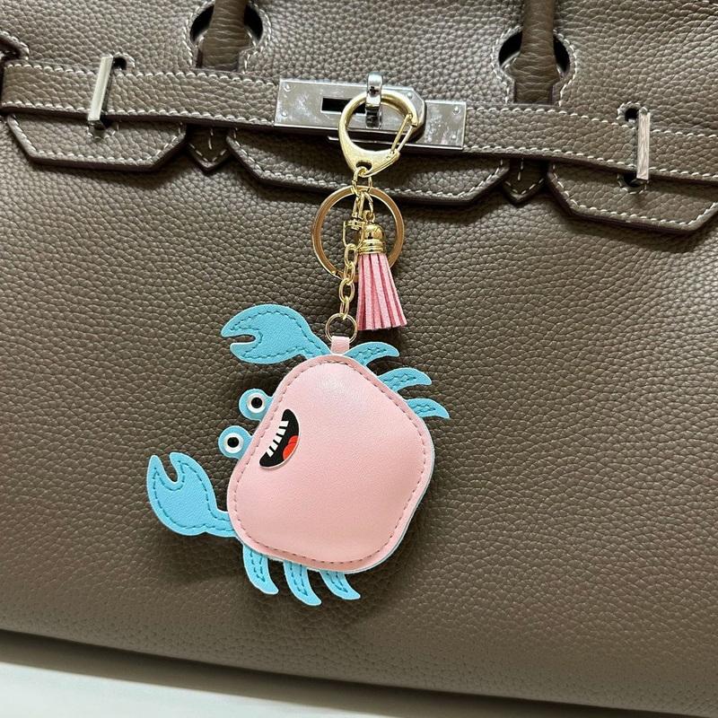 1 Pcs Simple And Fashionable Leather Crab Car Keychain Bag Creative Headphone Bag Pendant Accessories
