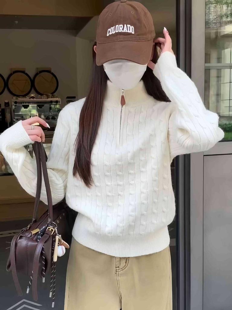 Autumn and Winter New Soft Waxy Gentle Half Zipper Stand-up Collar Twist Knitted Sweater Loose Sweater Women's Bottoming Shirt