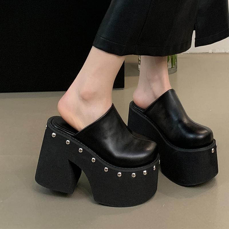 Pantofole da Donna Nere a Zeppa con Borchie Design alla Moda Fondo Spesso Scarpe con Tacco Alto Estate Festa Abito Zapatos Mujer