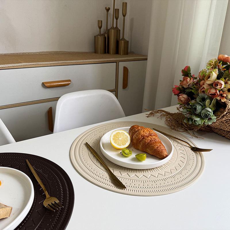Imitation Leather Placemat Bohemian Style Embossed Table Mat, Round Pvc Edge Pressing Creative Waterproof Oil Western Food Thermal Insulation Mat