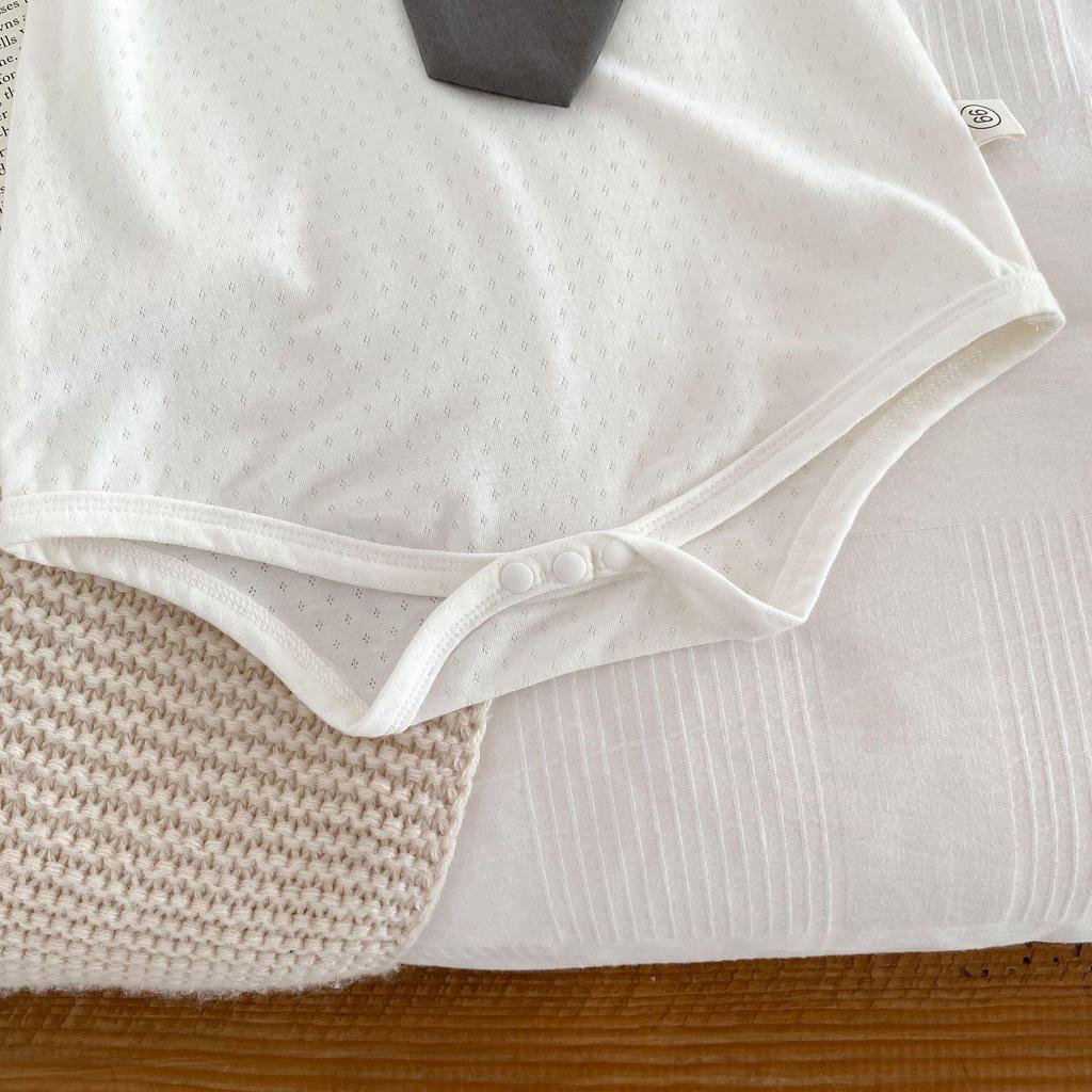 Korean-Style Preppy Romper: Trendy Infant Gift for Girls & Boys, Includes Tie - Perfect for One-Year-Olds.