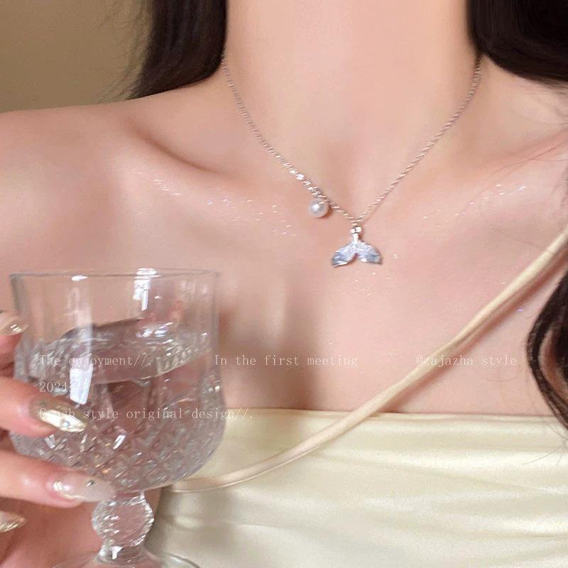Korean Pearl Necklace for Women - Elegant Titanium Steel Clavicle Chain with Love Design