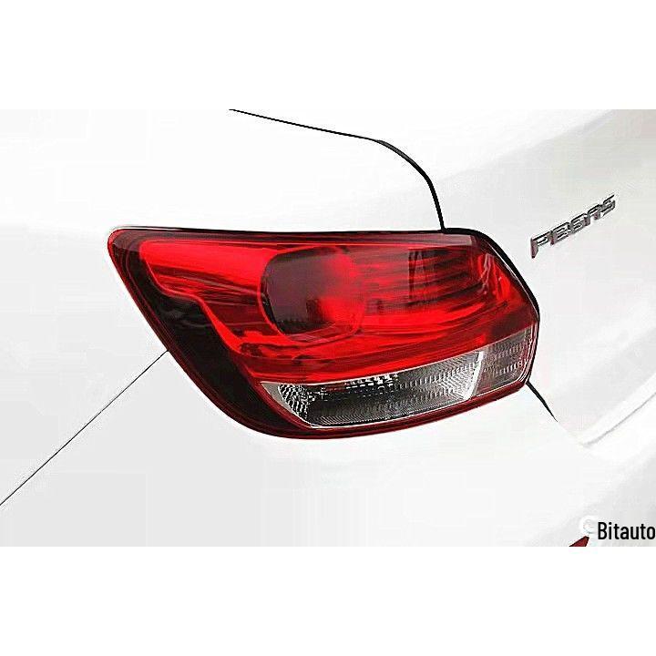 Kia K2 Tail Light Assembly & Brake Light Cover