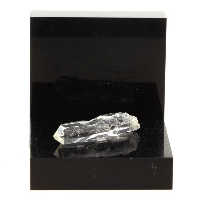 Pierres et Minéraux. Quartz. 7.23 ct. La Gardette Mine, Bourg d'Oisans, Isère, France.