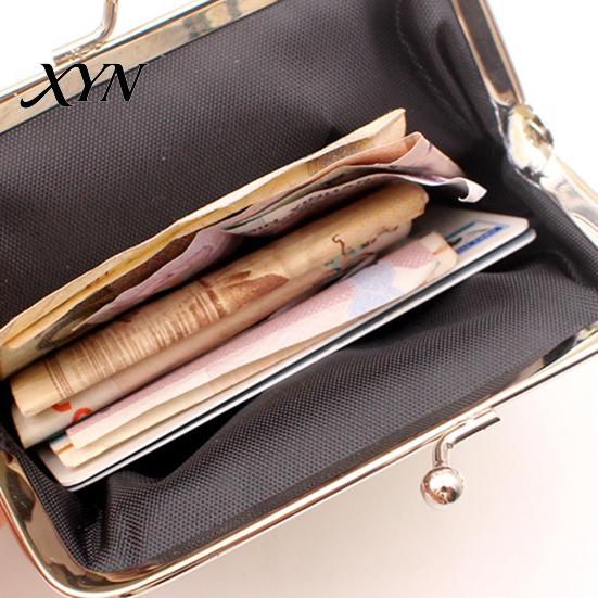 Women Small Coin Organizer Butterfly Print Purse, Change Gradient Kiss Lock Closure Pouch for Coins Cards Cash Elegant