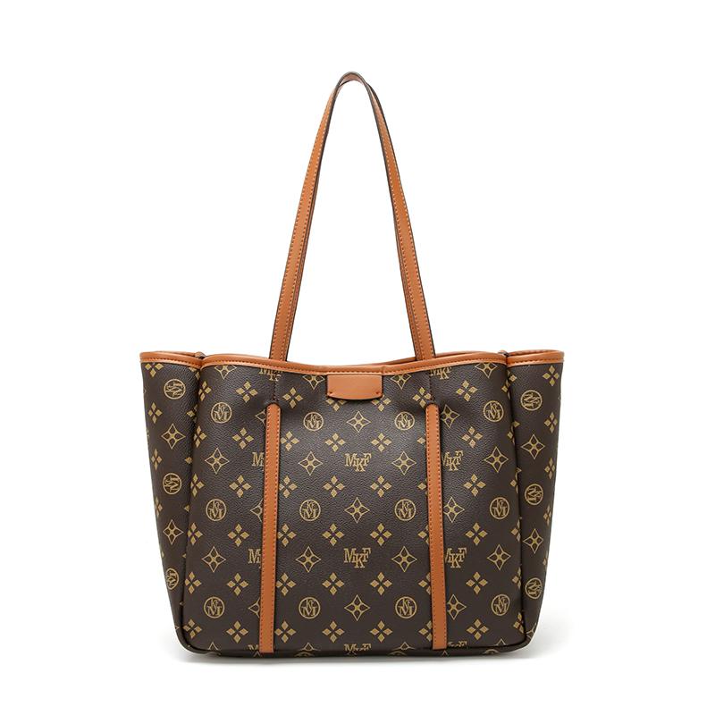 Bolso de mujer de gran capacidad portátil ligero lujo nicho alta calidad bolso de hombro péndulo más fácil para combina nuevo