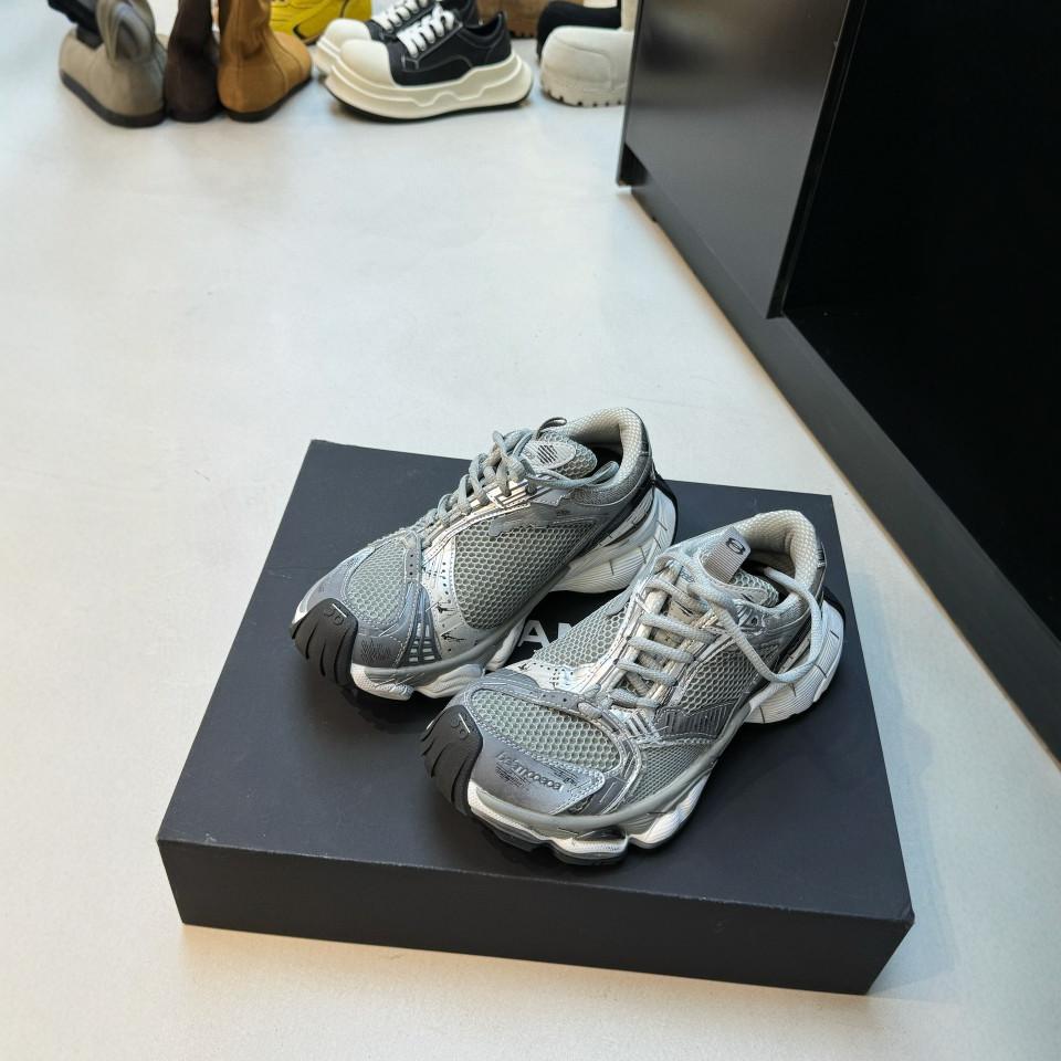 Adidași groși de tată cu capsă, stil stație europeană, toamnă, retro, vechi, lustruiți, cu talpă groasă, respirabili, cu plasă