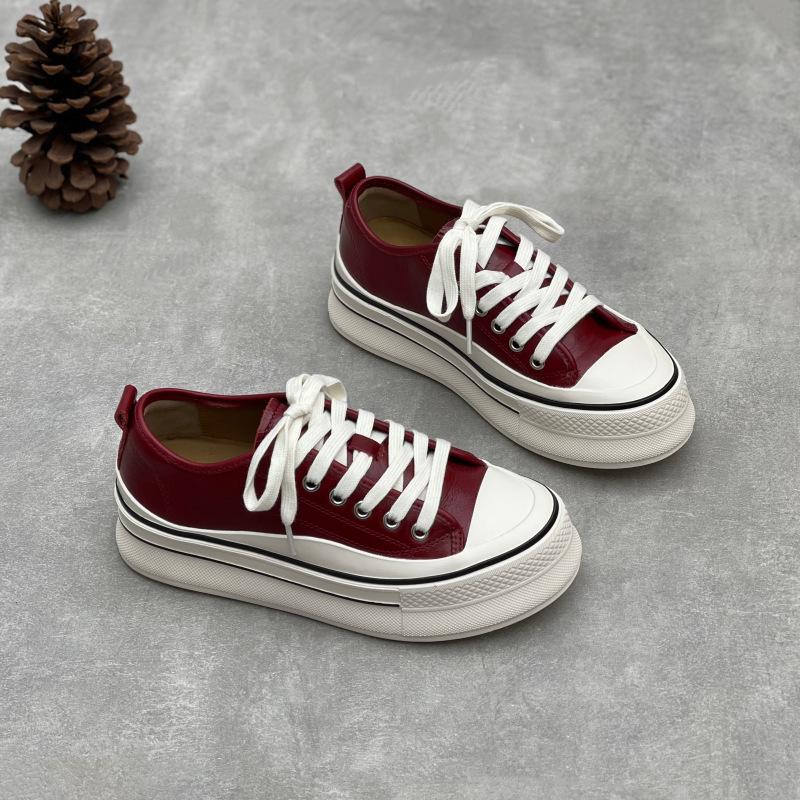 Round-toed, Thick-soled, Fashionable and Versatile Women's Shoes with Sponge Soles