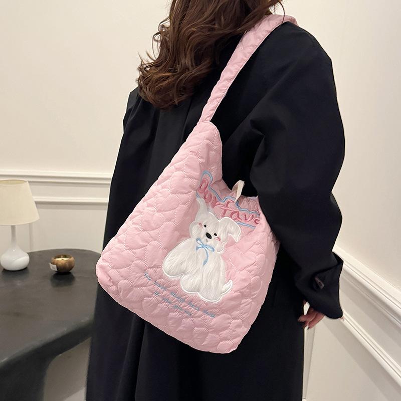 Autumn and winter new large-capacity underarm bag women 2025 cute girl tote bag trendy high-end shoulder bag