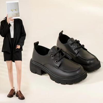 Zapatos individuales de suela plana para mujer Primavera y otoño Finos Nuevos Vintage Cómodos de cuero Casual Zapatos de mujer Suela gruesa Zapatos de piel pequeños