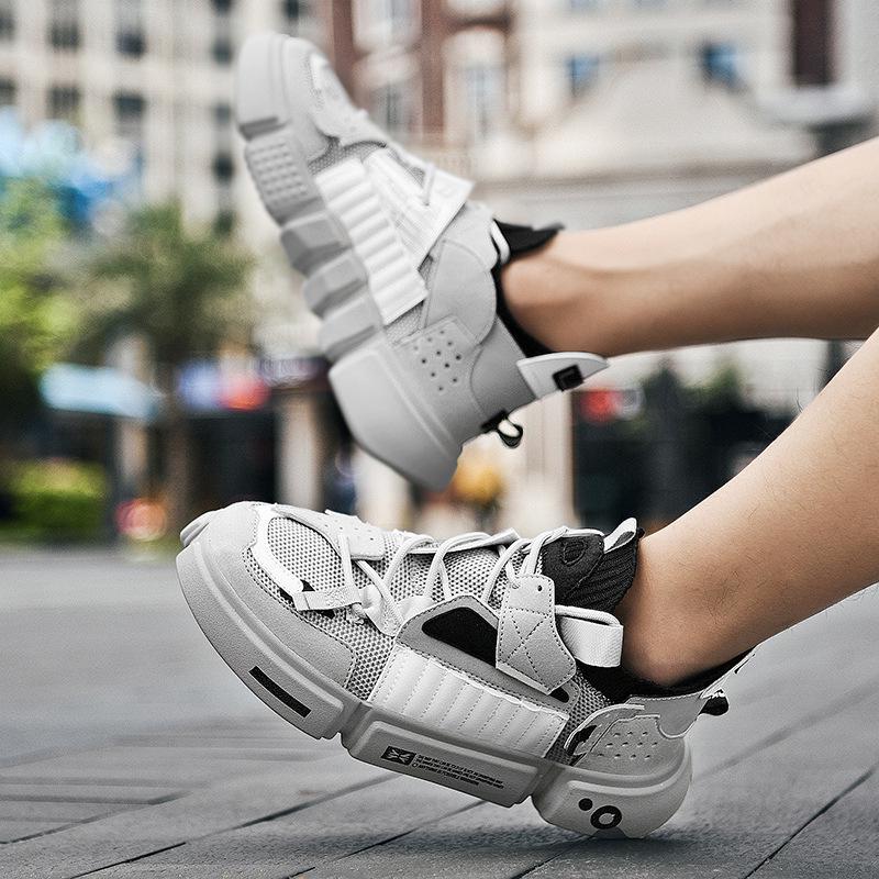 2025 Spring/Summer Men's Fashion Week Colorful Couple Sneakers