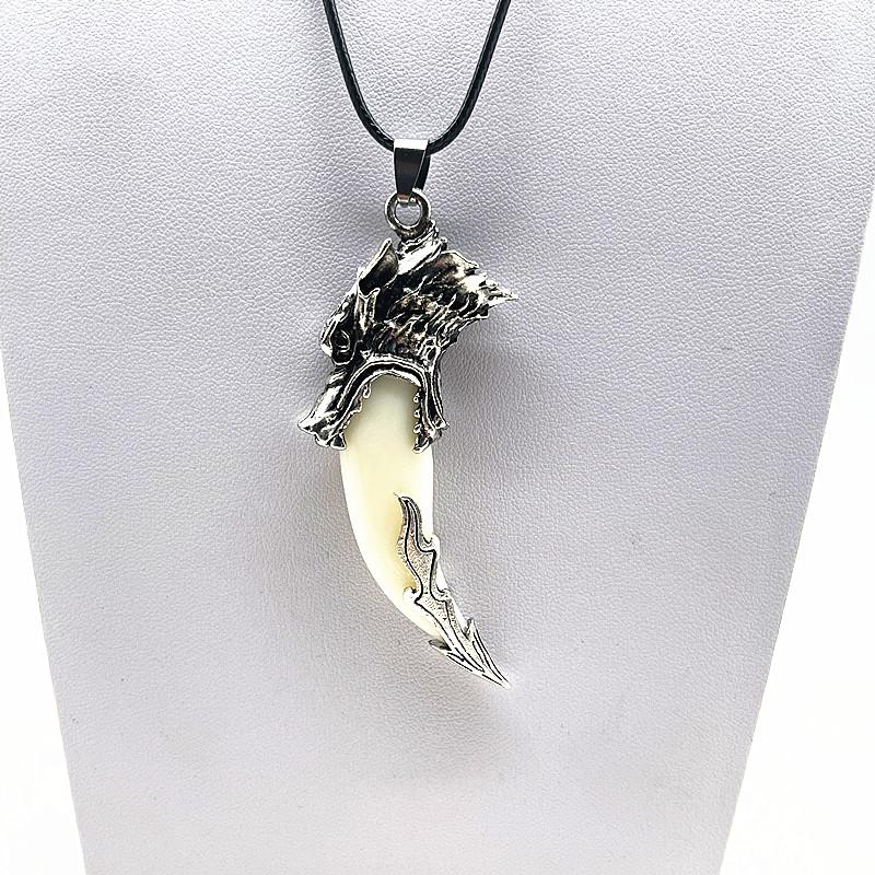 Fashion Brave Men's Pendant Necklace Vintage Bronze Wolf Tooth Alloy Pendant Necklace Fashion Choker Jewelry