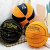 Fluffy basketball plysj utstoppet dekorasjon Supermyk slitesterk brodert basketball putepute barneleke