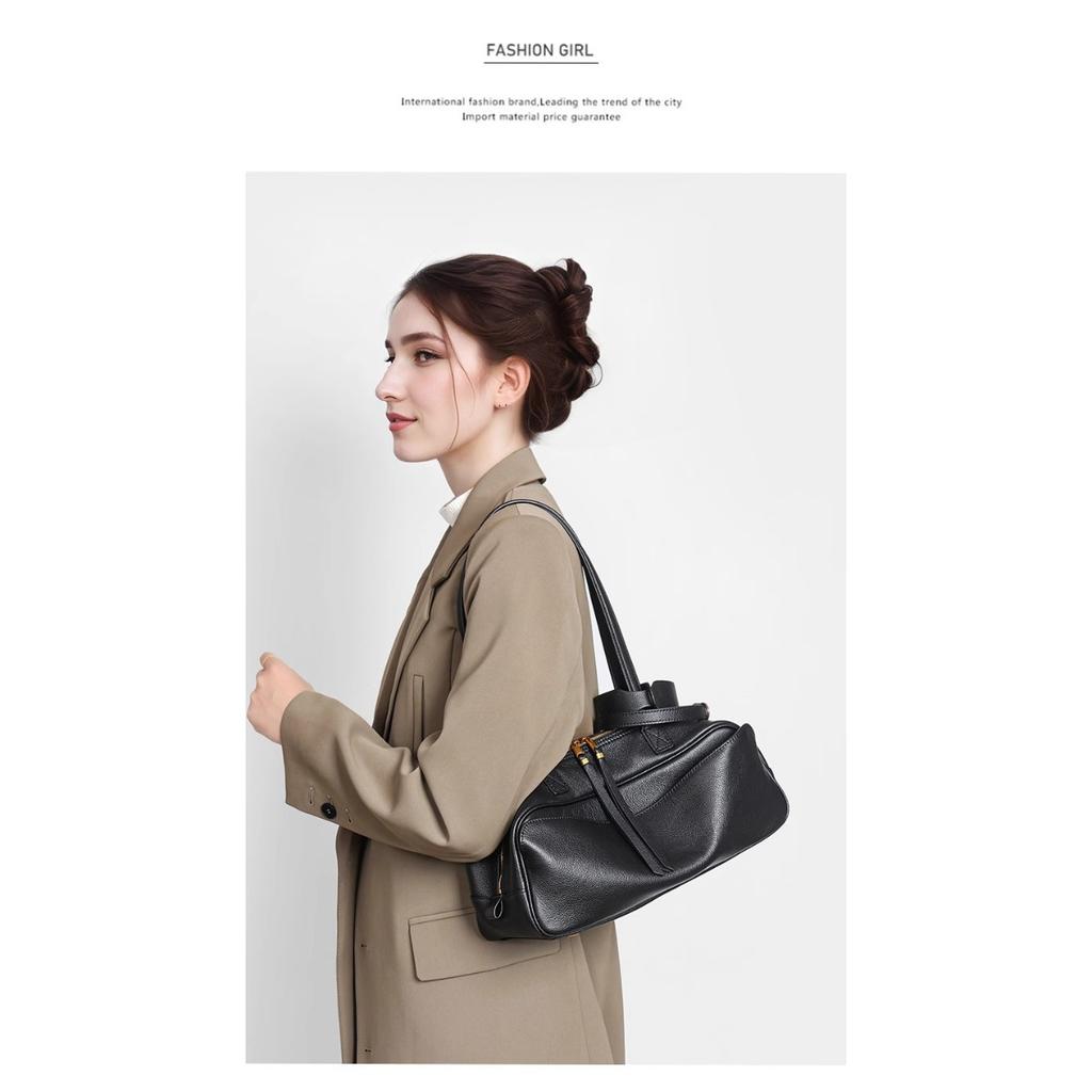 2025 New carriebowling bag simple and fashionable first layer cowhide messenger women's bag baguette bag