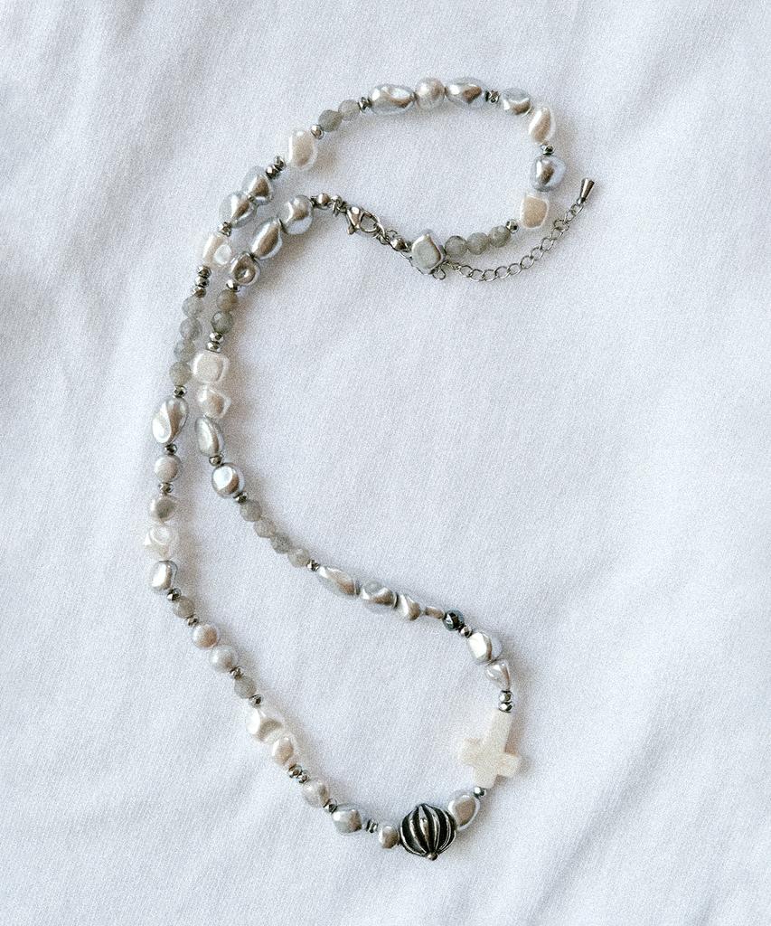 Nakedblood [Handmade] Mixed Pearl Cross Necklace