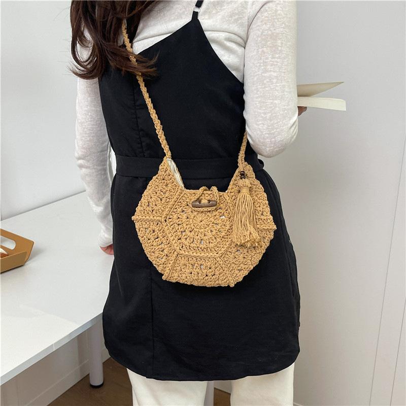 Hand Knitted Bag Women's Lightweight French Artistic Handbag Bucket Woven Shoulder Bag Semicircle Handheld Bag KTB