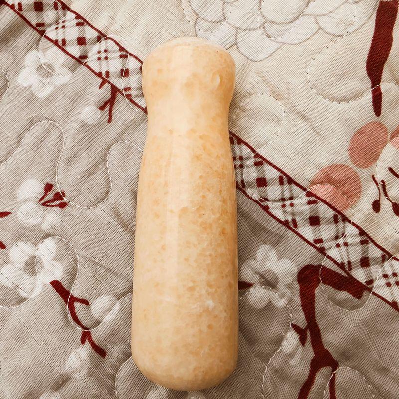 Набор ступки и пестика из натурального мрамора для чеснока