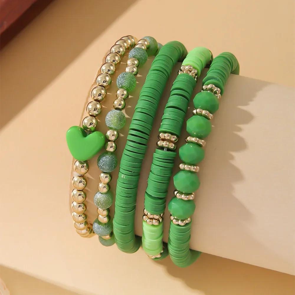 Five Piece Bohemian Bracelet Set Soft Ceramic Elastic Rope Handmade Love Gold Bead Jewelry Christmas Color Fashion Bracelet