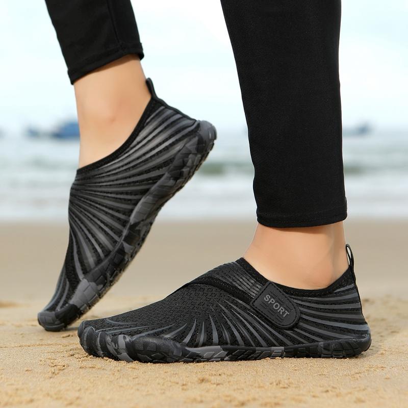 Aqua Shoes Men Women Barefoot Beach Shoes Anti-slip Water Sneakers Summer Swimming Slippers Surfing Wading Footwear Non-slip