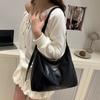 Fashion Large-capacity Women's Bags, New Summer Commuting Versatile Casual High-end Texture Shoulder Messenger Bag