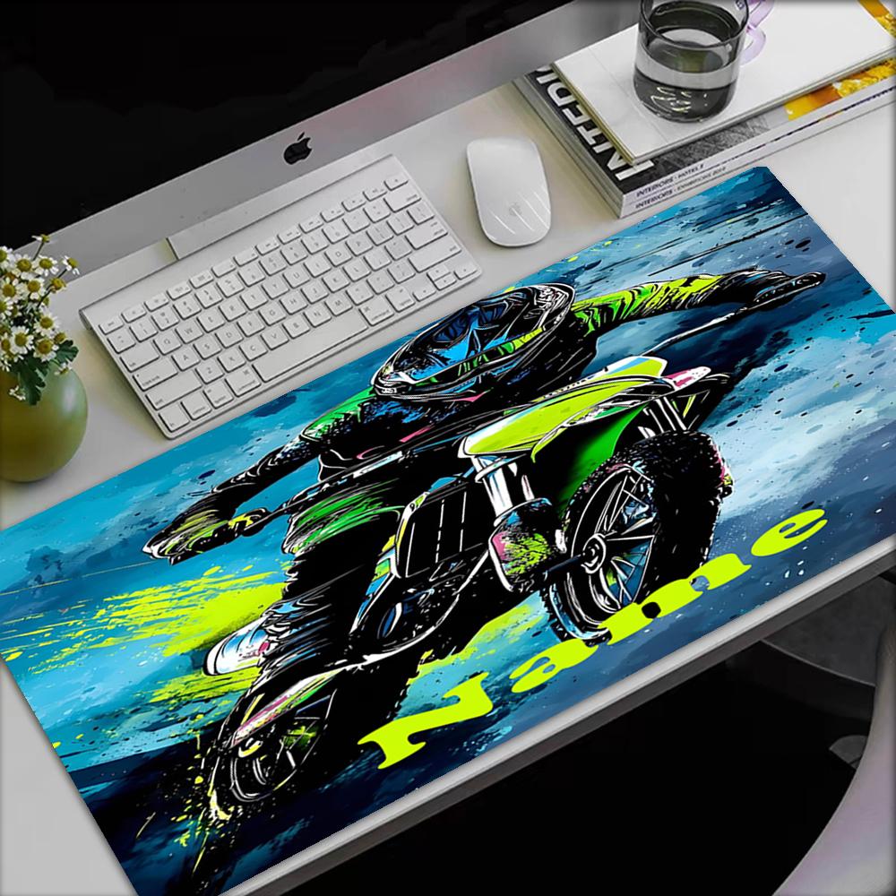 Tappetino Mouse Personalizzato Tema Moto da Fuoristrada, Base in Gomma Antiscivolo, Multifunzionale per Ufficio e Casa, Perfetto per Personalizzare lo Spazio di Lavoro.