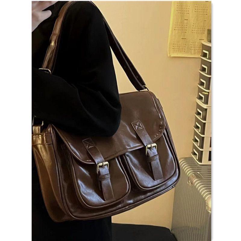 

Special Chestnut Brown~ High-Grade Oil Wax Leather Large-Capacity Oblique Span Messenger Bag Retro College Style Shoulder Bag коричневий