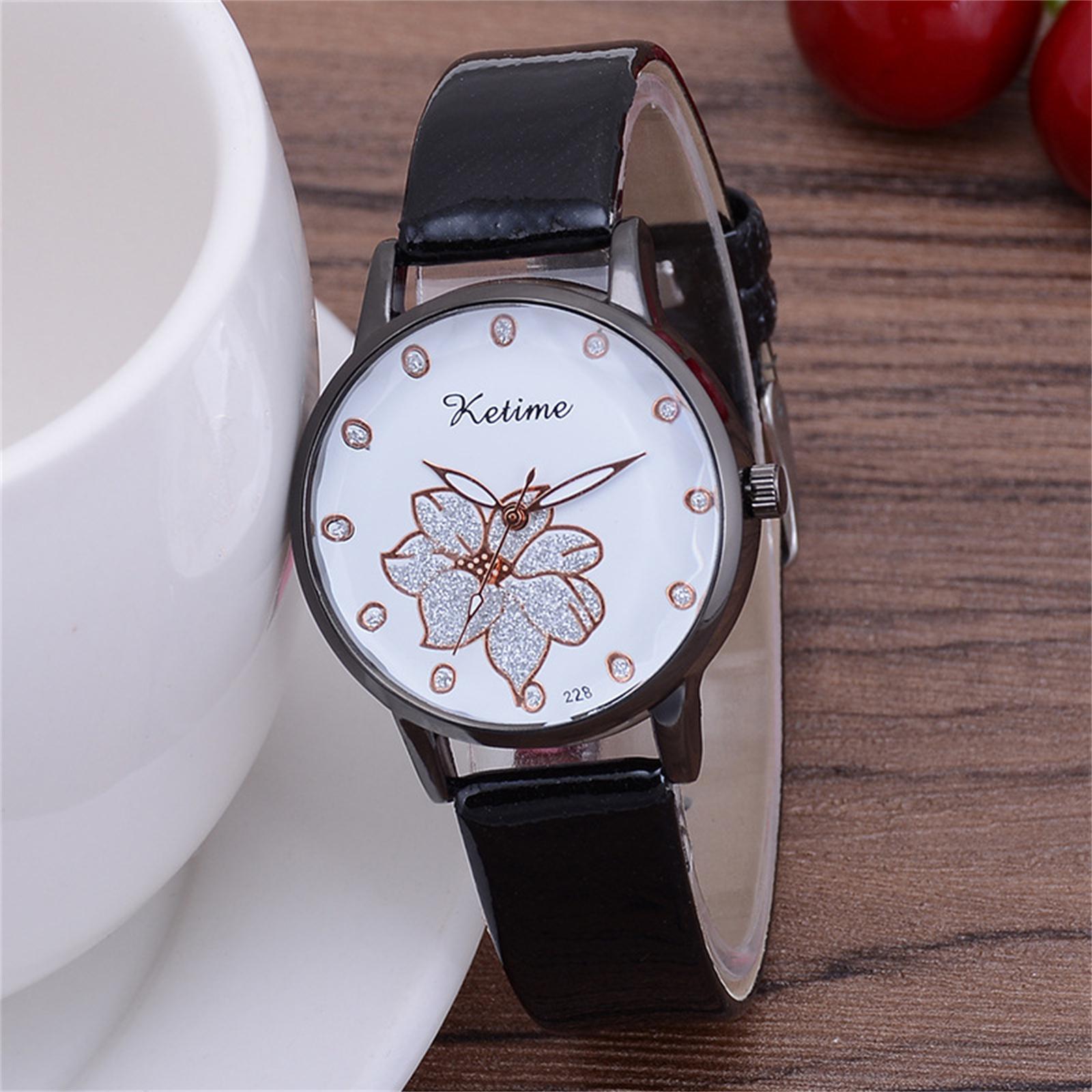 

Женские модные кожаные часы One Size