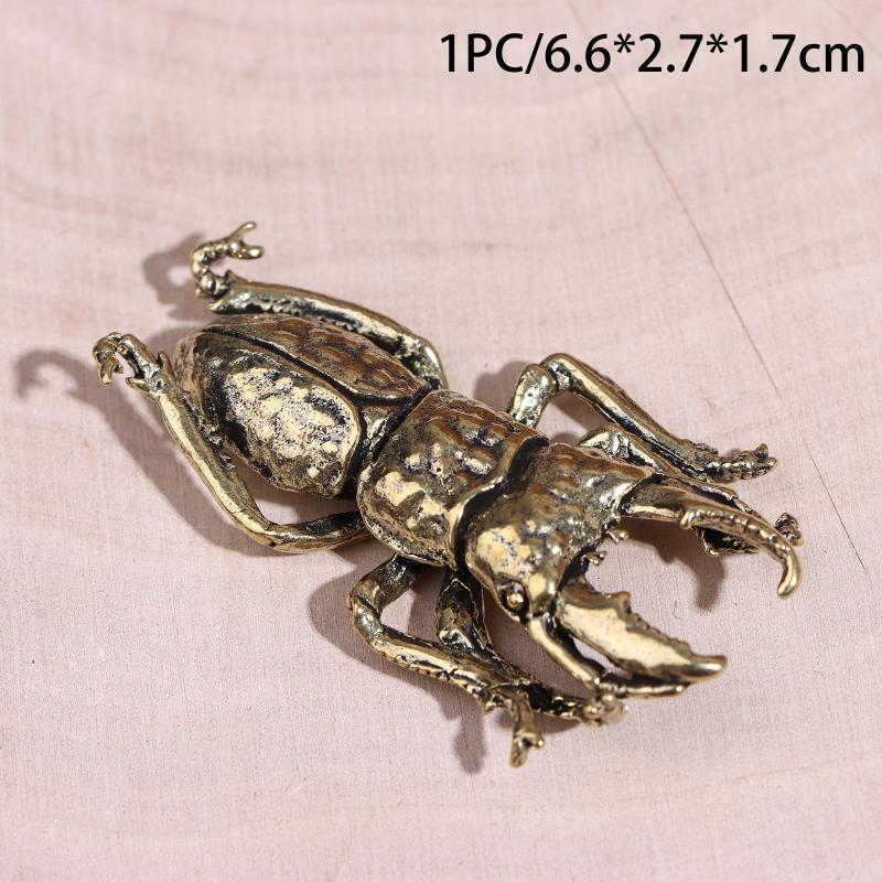 Vintage Brass Beetle Figurine Retro Creative Insect Craft Ornaments Metal Artistic Ornaments Office Home Desktop Decoration