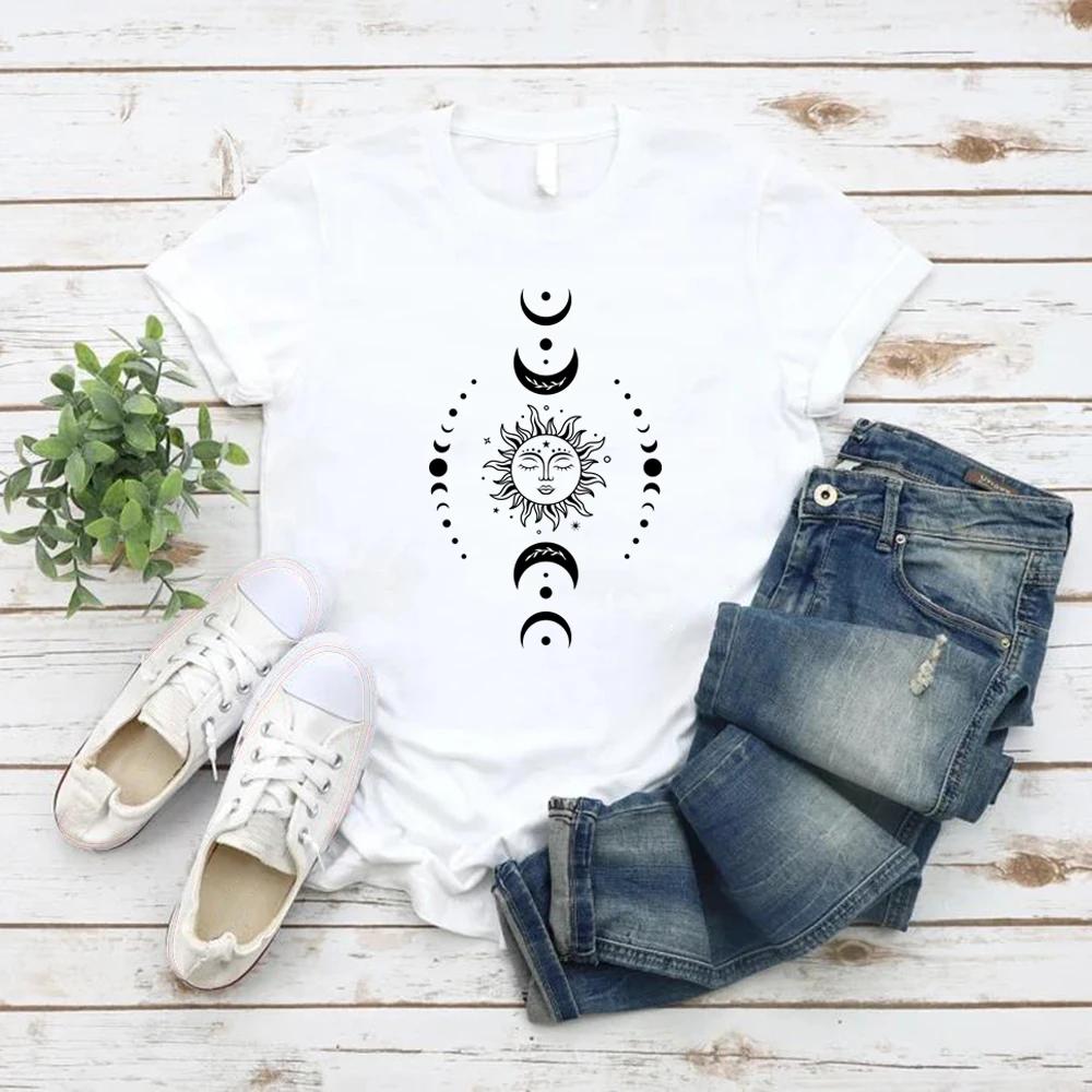 Sun and Moon Stars TShirt Celestial Tshirt Boho Sun Moon TShirts Women Short Sleeve T Shirts Retro Mystical Tee Women Clothes