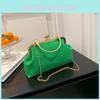 Chic Versatile Shell Shoulder Bag In Trendy Colors Ideal For Everyday Outfits