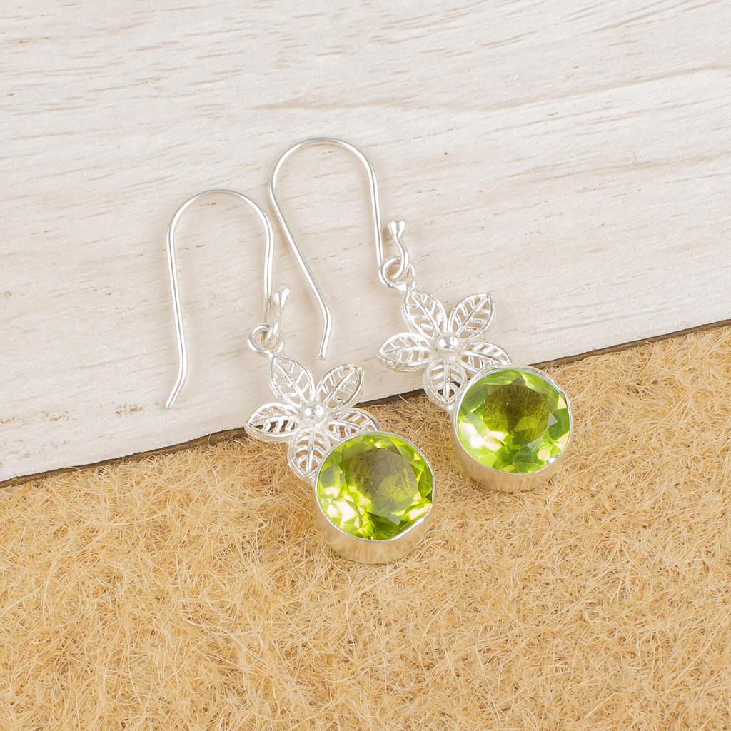 Náušnice Peridot Šperky z drahých kamenů, Náušnice z masivního stříbra 925, Ručně vyráběné šperky Náušnice z kamínků, Dárek pro něj