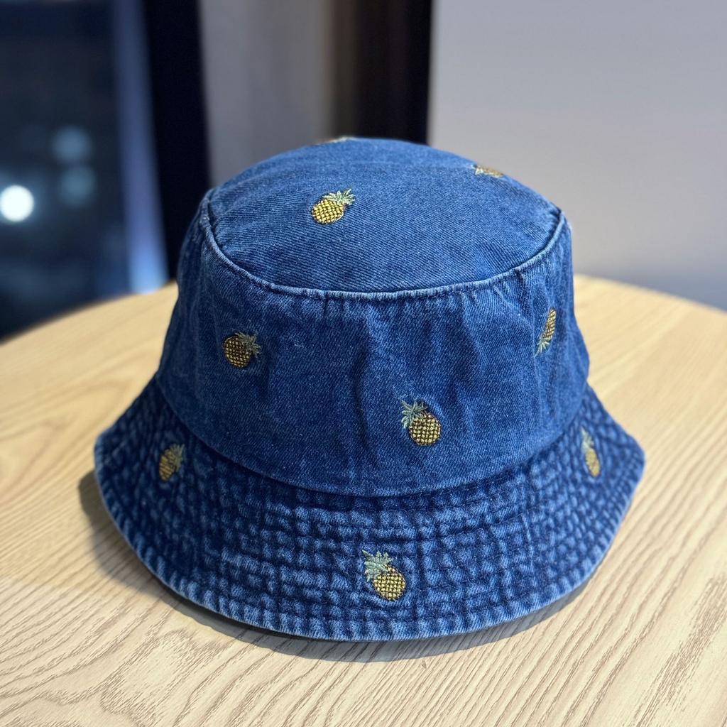 Spring and summer new pineapple embroidered denim fisherman hat for women, washed vintage outdoor versatile sun protection bucket hat