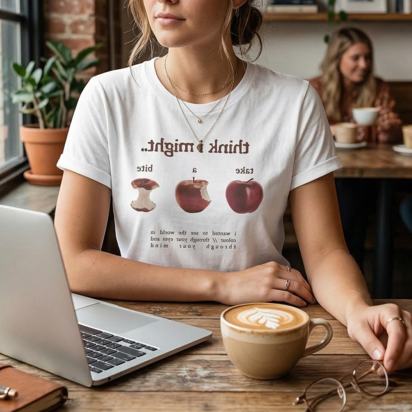 Take A Bite Graphic T Shirt Women, Casual Short Sleeve Trendy Tee, Round Neck Fashion Top M